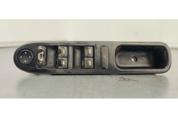 Recambio de mando elevalunas delantero izquierdo para peugeot 307 (s1) xr clim referencia OEM IAM 96531124XT  