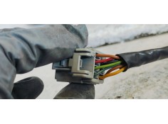 Recambio de retrovisor izquierdo para ford focus cabrio (ca5) 2.0 referencia OEM IAM E9014292  