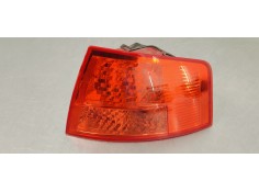 Recambio de piloto trasero derecho para audi a8 (4e2) referencia OEM IAM 4E0945096C  