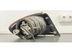 Recambio de piloto trasero derecho para seat toledo (5p2) 1.9tdi 105 referencia OEM IAM 5P5945096B  