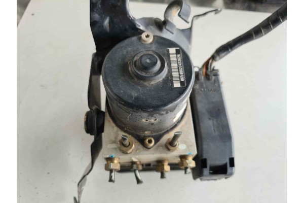 Recambio de abs para ford fiesta (cbk) 1.4 tdci cat referencia OEM IAM 2S612M110CE D351437A0B 7YU2L1679U