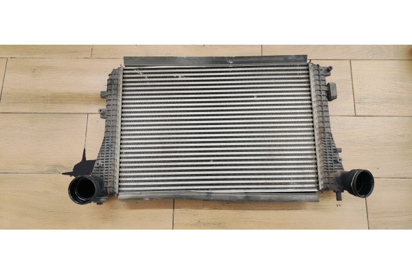 Recambio de intercooler para volkswagen passat berlina (3c2) 2.0 tdi 140 referencia OEM IAM 3C0145805P  