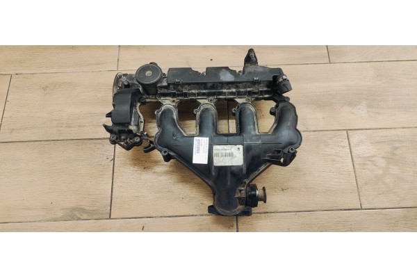 Recambio de colector admision para peugeot 407 st sport referencia OEM IAM 9662688980  