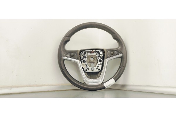 Recambio de volante para opel insignia berlina 2.0cdti 130 fap referencia OEM IAM 13316547  