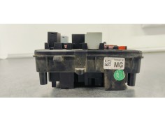 Recambio de caja reles / fusibles para opel insignia sports tourer edition referencia OEM IAM 13275882  