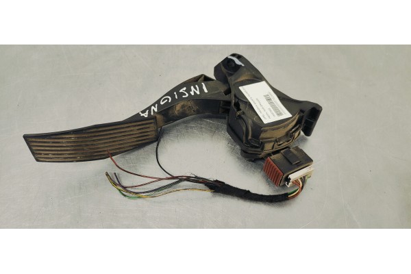 Recambio de pedal acelerador para opel insignia sports tourer edition referencia OEM IAM 13237352  