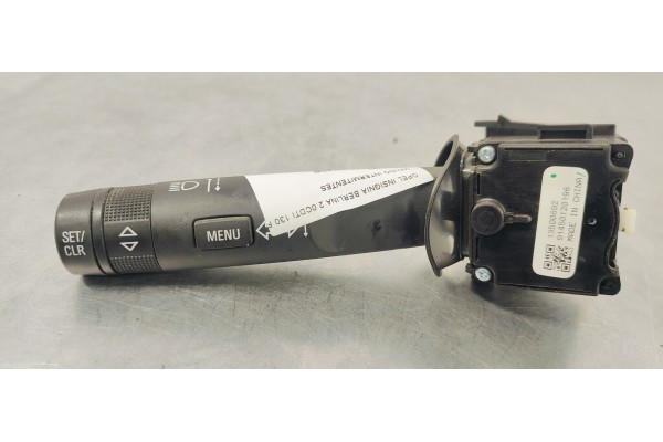Recambio de mando intermitentes para opel insignia berlina 2.0cdti 130 fap referencia OEM IAM 13500692  