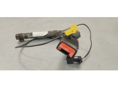 Recambio de enganche cinturon delantero izquierdo para opel meriva b referencia OEM IAM 13250516  