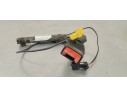 Recambio de enganche cinturon delantero izquierdo para opel meriva b referencia OEM IAM 13250516  