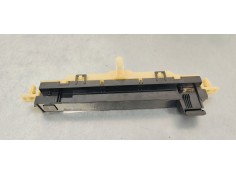 Recambio de warning para toyota rav 4 referencia OEM IAM 8395042220  