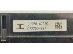 Recambio de warning para toyota rav 4 referencia OEM IAM 8395042220  