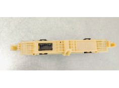 Recambio de warning para toyota rav 4 referencia OEM IAM 8395042220  