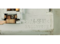 Recambio de luz interior para opel insignia berlina 2.0cdti 130 fap referencia OEM IAM 13285100  