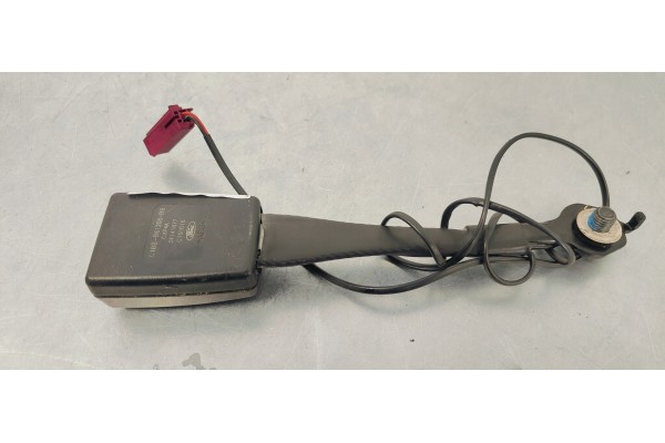 Recambio de enganche cinturon delantero derecho para ford fiesta (ccn) 1.0i turbo 100 referencia OEM IAM C1BBB61208BB  
