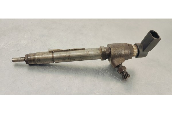 Recambio de inyector para land rover range rover sport 2.7tdv6 190 4x4 referencia OEM IAM 4H2Q9K546AE  