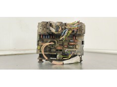 Recambio de caja reles / fusibles para citroen c5 berlina millenium referencia OEM IAM 9667044980  