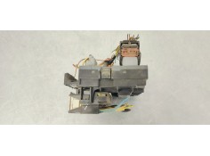 Recambio de caja reles / fusibles para citroen c5 berlina millenium referencia OEM IAM 9667044980  