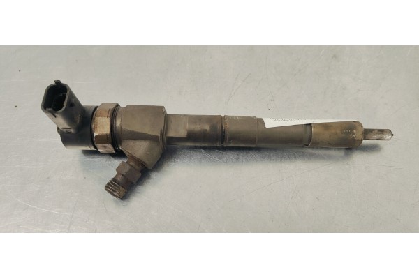 Recambio de inyector para opel insignia berlina 2.0cdti 130 fap referencia OEM IAM 0445110327  