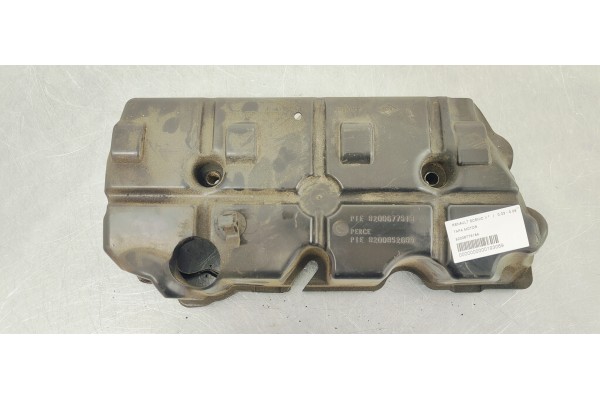 Recambio de tapa motor para renault scenic ii referencia OEM IAM 8200677518A  