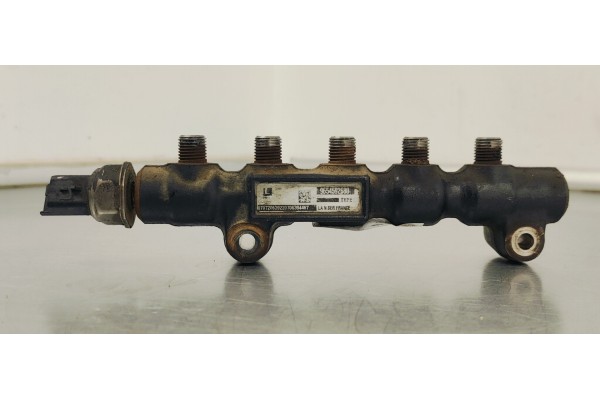 Recambio de rampa inyectora para citroen c4 berlina cool referencia OEM IAM 9654592680  