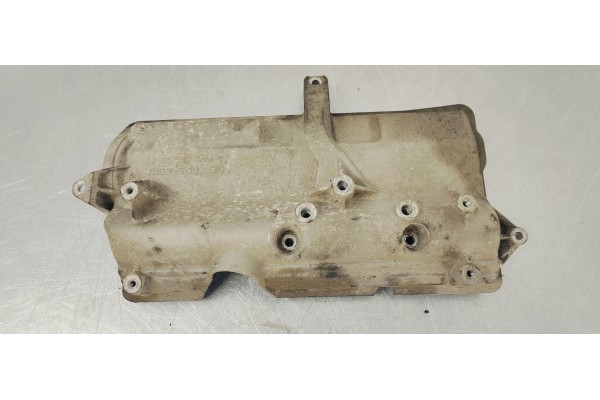 Recambio de tapa balancines para mercedes-benz clase a (w169) 2.0cdi 110 [180] referencia OEM IAM A6400100667  