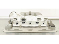 Recambio de luz interior para citroen c3 1.2i 82 referencia OEM IAM 9811856677  