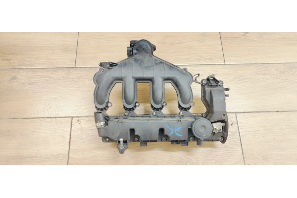 Recambio de colector admision para peugeot 407 st sport referencia OEM IAM 9662688980  