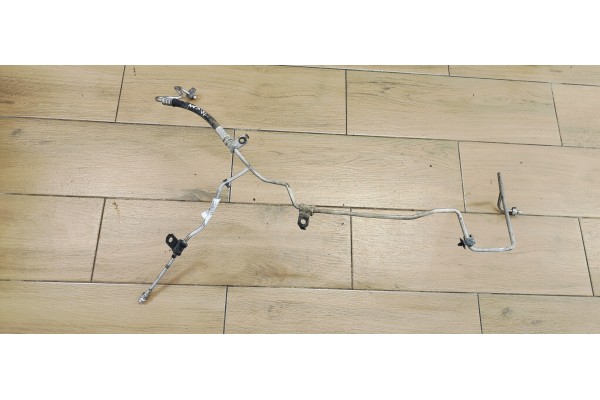 Recambio de tubos aire acondicionado para renault megane iii berlina 5 p business referencia OEM IAM 924400009R  