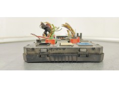 Recambio de caja reles / fusibles para citroen c5 berlina 2.0 hdi 140 fap referencia OEM IAM 9664059080  