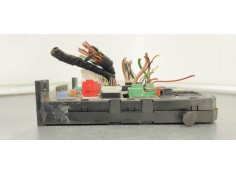 Recambio de caja reles / fusibles para citroen c5 berlina 2.0 hdi 140 fap referencia OEM IAM 9664059080  