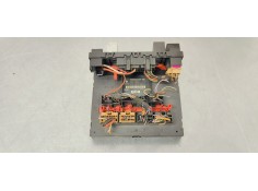 Recambio de caja reles / fusibles para volkswagen golf v berlina (1k1) highline 4motion referencia OEM IAM 1K0937049L  