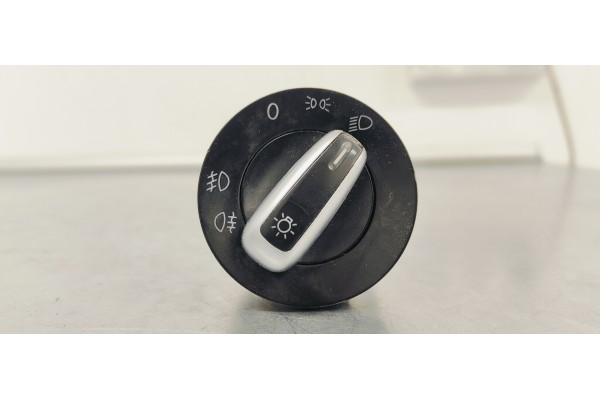 Recambio de mando luces para volkswagen golf v berlina (1k1) highline 4motion referencia OEM IAM 5ND941431A  