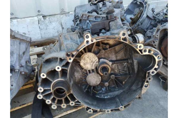 Recambio de caja cambios para land rover freelander referencia OEM IAM 7G9R7002HG  