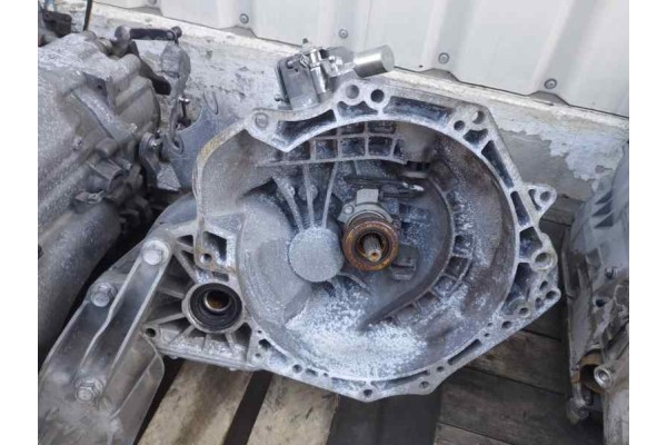 Recambio de caja cambios para opel corsa d 1.2i 80 referencia OEM IAM 55565177  