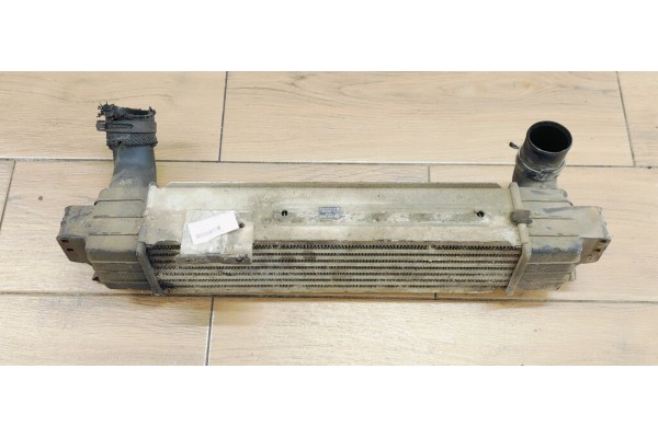 Recambio de intercooler para kia sorento 2.5 crdi ex referencia OEM IAM 281904A160  