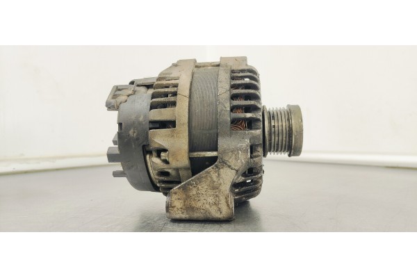 Recambio de alternador para ssangyong kyron 2.0 d referencia OEM IAM A6641540102  