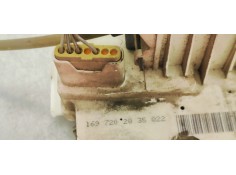 Recambio de cerradura puerta delantera derecha para mercedes-benz clase a (w169) referencia OEM IAM 1697202835  