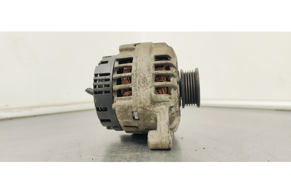 Recambio de alternador para audi a4 berlina (b5) 1.8 t referencia OEM IAM 06B903016D  