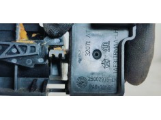 Recambio de maneta interior trasera izquierda para chrysler grand voyager limited referencia OEM IAM 25002975  