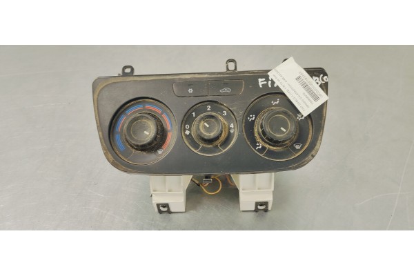 Recambio de mando calefaccion / aire acondicionado para fiat doblo ii (152) 1.6jtd 95 fap referencia OEM IAM 735605075  