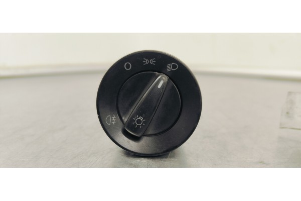 Recambio de mando luces para volkswagen passat berlina (3b3) 1.9tdi 130 4x4 referencia OEM IAM 1C0941531  