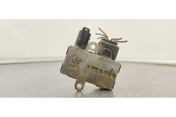 Recambio de caja precalentamiento para mercedes-benz clase a (w169) 2.0cdi 110 [180] referencia OEM IAM A6401530479  