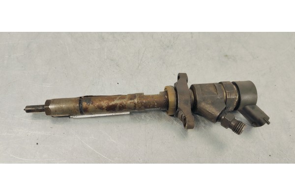 Recambio de inyector para citroen c4 berlina cool referencia OEM IAM 0445110239  