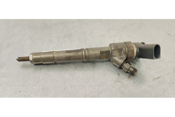 Recambio de inyector para mercedes-benz clase a (w169) 2.0cdi 110 [180] referencia OEM IAM 0445110167  