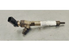 Recambio de inyector para renault scenic ii 1.5dci 105 referencia OEM IAM 8200380253  