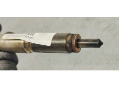 Recambio de inyector para renault scenic ii 1.5dci 105 referencia OEM IAM 8200380253  