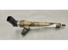 Recambio de inyector para renault scenic ii 1.5dci 105 referencia OEM IAM 8200380253  