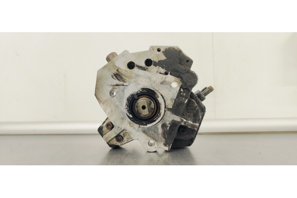 Recambio de bomba inyeccion para volvo s60 berlina 2.4 d referencia OEM IAM 0445010043  