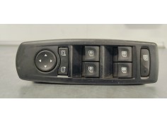 Recambio de mando elevalunas delantero izquierdo para renault megane iii berlina 5 p 1.5dci 110 fap referencia OEM IAM 809610007