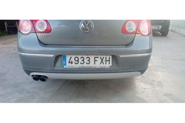 Recambio de paragolpes trasero para volkswagen passat berlina (3c2) advance plus referencia OEM IAM   